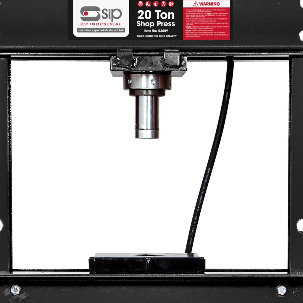 Model reference: SIP 03689. Images show manufacturer or supplier reference equipment, not a specific refurbished unit offered for sale.